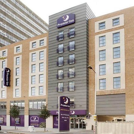 Premier Inn London Croydon Town Centre 外观 照片