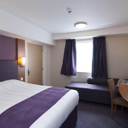 Premier Inn London Croydon Town Centre 客房 照片