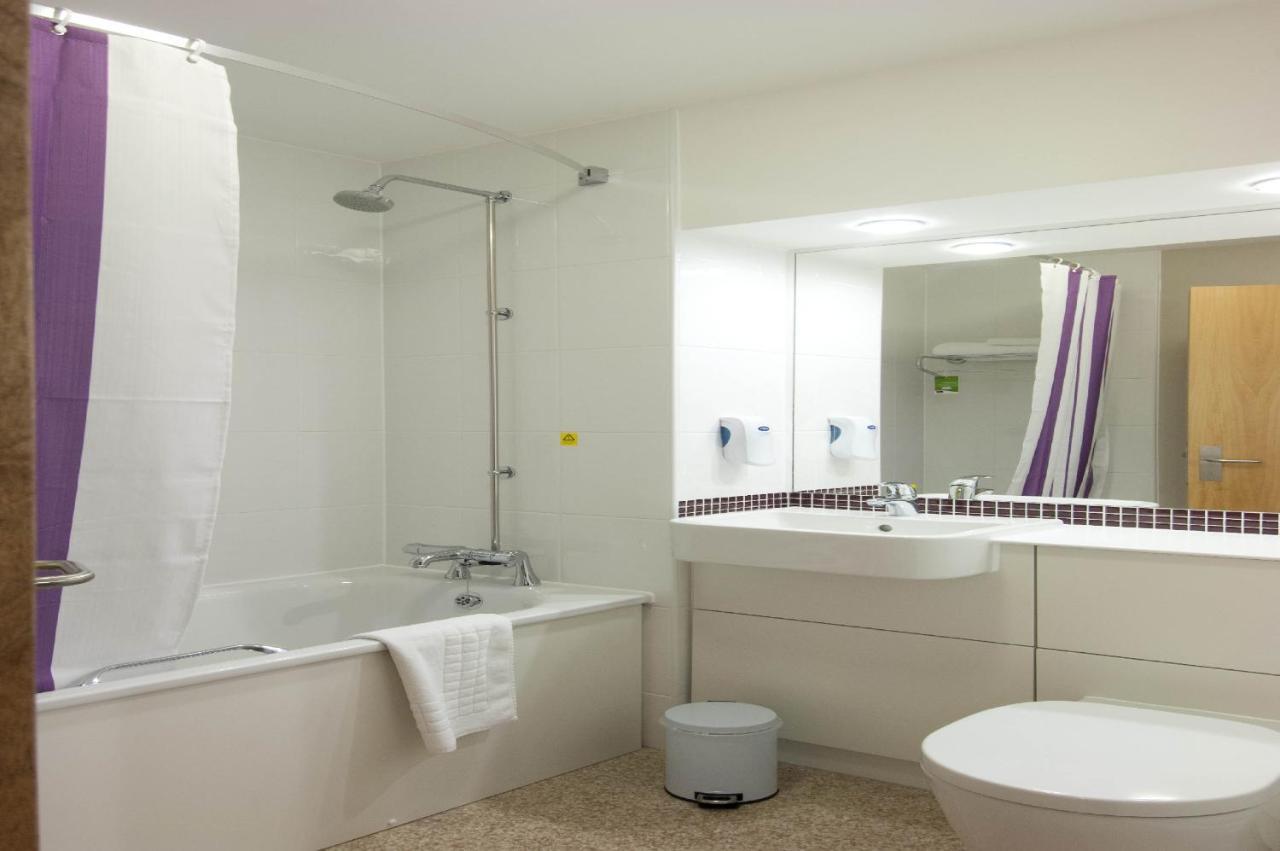 Premier Inn London Croydon Town Centre 客房 照片